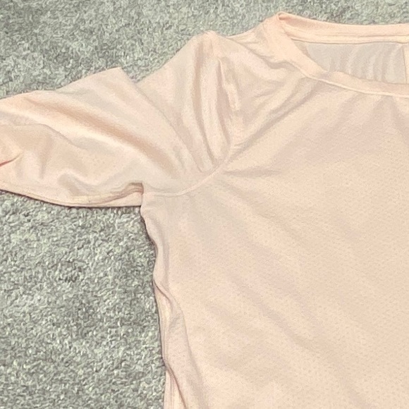 Pale Pink Under Armour LS Tee, L - Picture 6 of 10